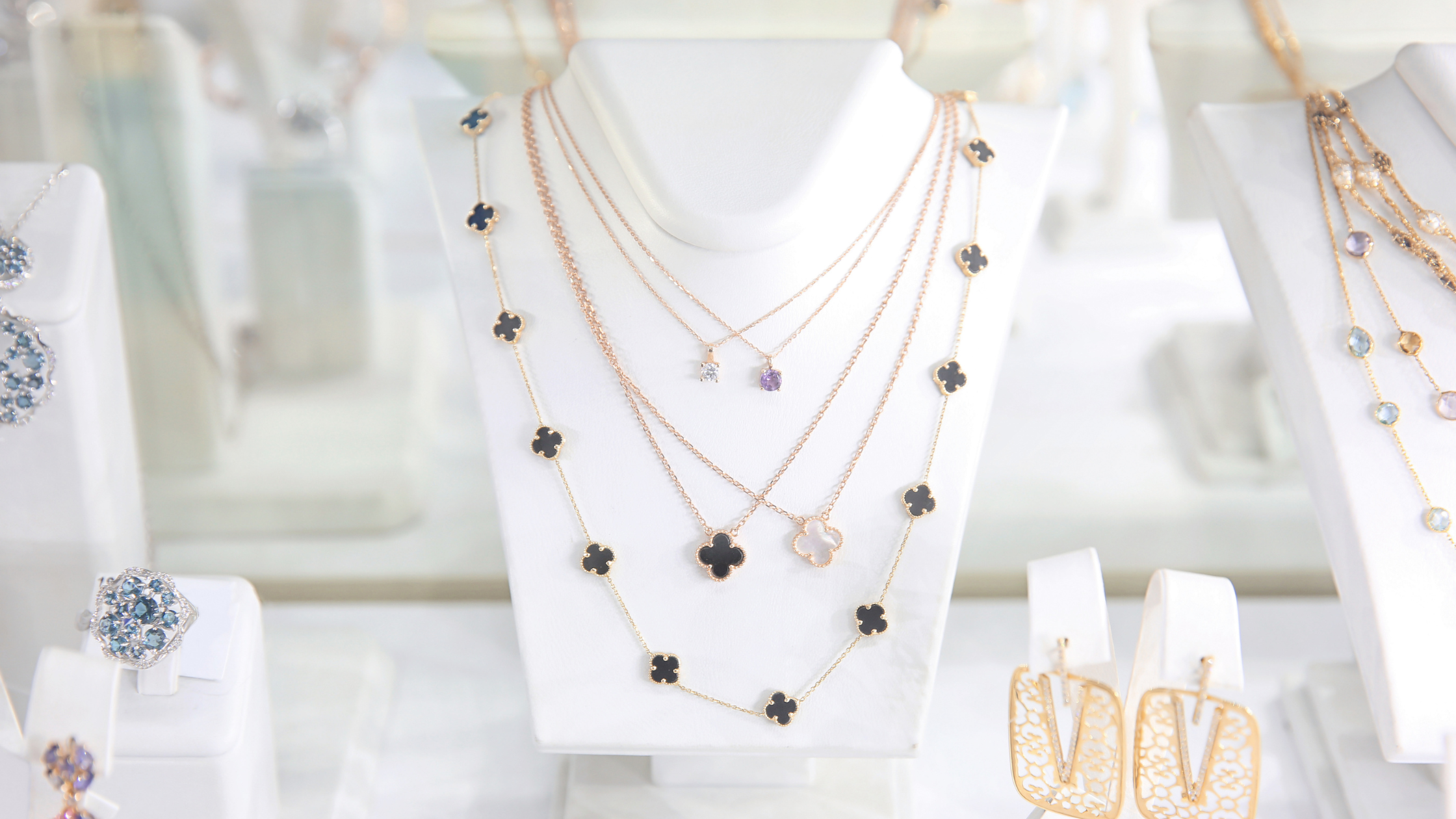 Read more about the article Benefits of a Jewelry Appraisal