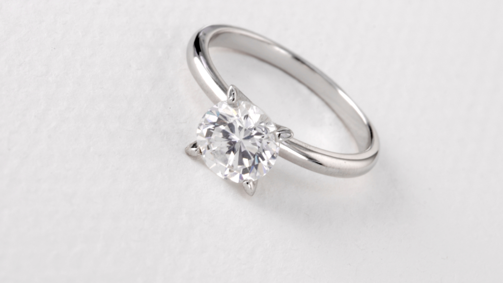 solitaire diamond ring