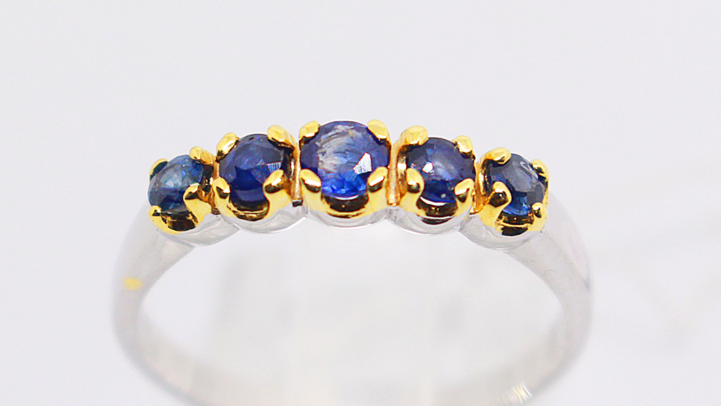 sapphire jewelry anniversary ring